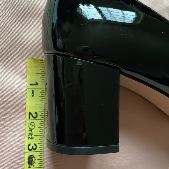 New condition Stuart Weitzman Holly shiny patent block heels - Picture 6 of 6